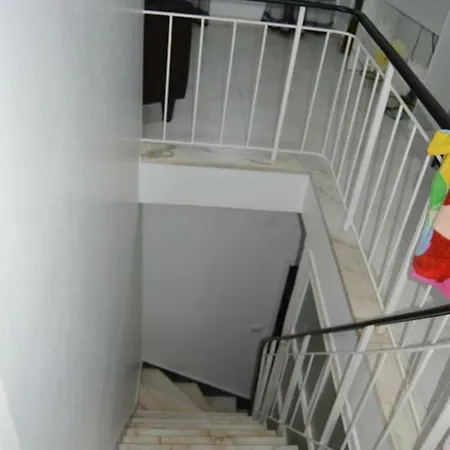 Appartement Beautiful Flat With Terrace
