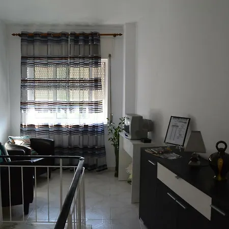 Beautiful Flat With Terrace Appartement Tavira
